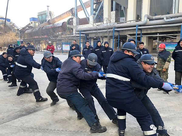 公司舉辦“愛我中華，慶祝新中國70周年”職工拔河、趣味運(yùn)動聯(lián)誼賽——剪影